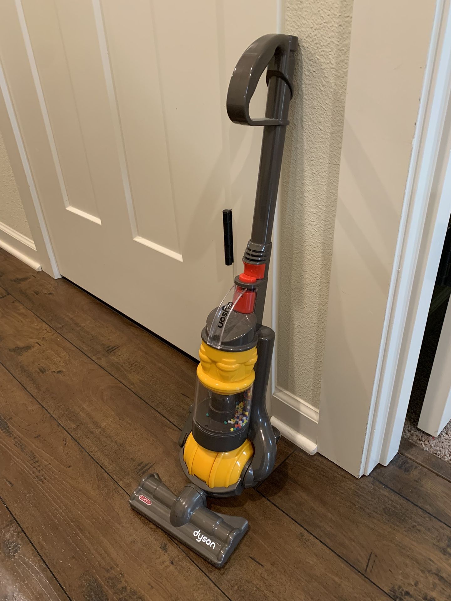 Kids Dyson Vacuum Toy - Like New