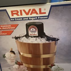 Ice Cream Maker 