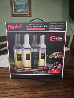Parini sauce  dispensers