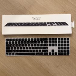 Magic Keyboard With Touch ID
