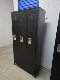 Personal lockers $ 200