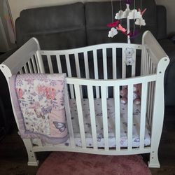 Mini Crib