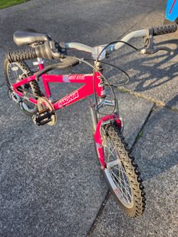 Kids Bike Magna Gread Divide, 20", Speed 6, Hand Break, 4-10 Years, Very Good Condition