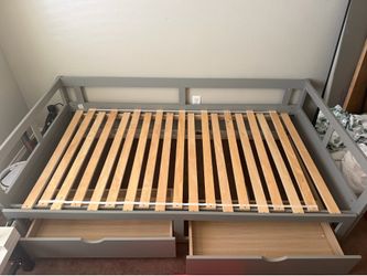 IKEA Day bed twin to king