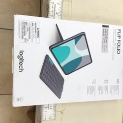 Logitech Case+Keyboard 