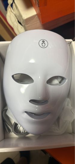 LED Light Therapy Face Mask