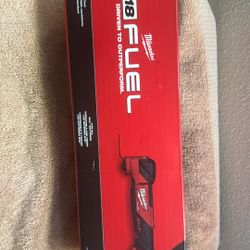 Milwaukee M18 FUEL 18V Lithium-Ion Cordless Brushless Oscillating Multi-Tool (Tool-Only)