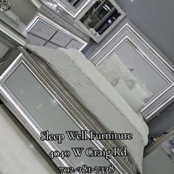 ✨️4pc Queen, King Bedrooms ✨️ Furniture Sectionals, Dining Avail