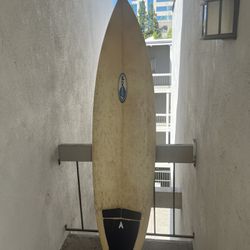 Lineup Surfboard 7 Foot