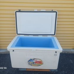 120 Qt. Ice Chest