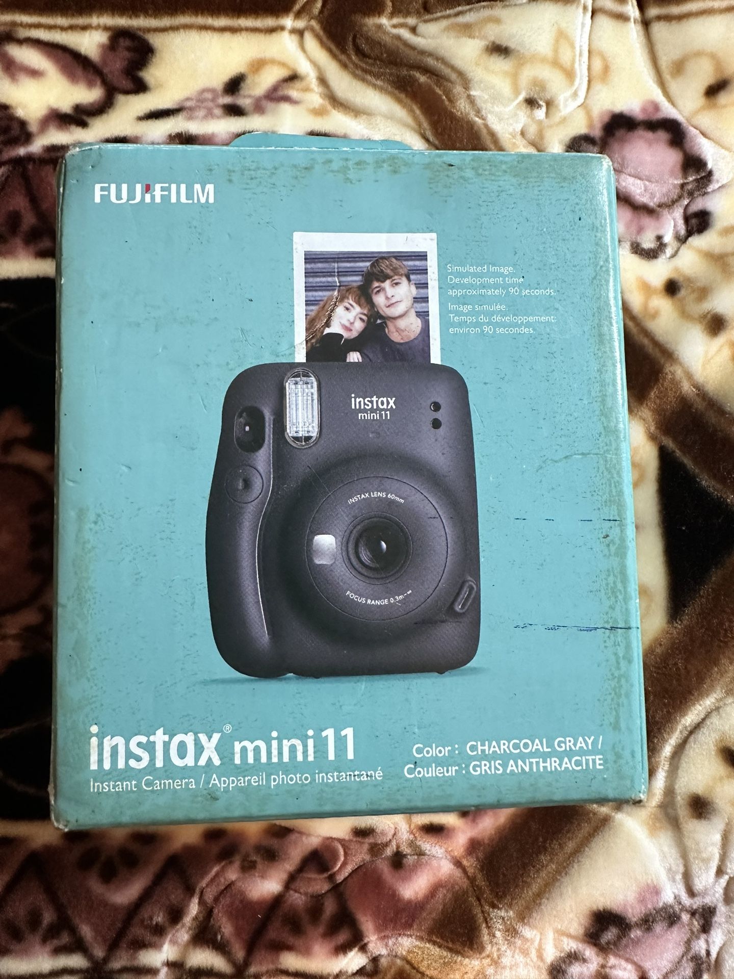 FUJI-FILM instax mini 11 Instant Camera!