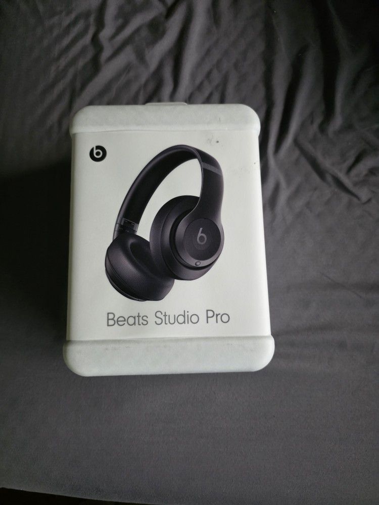 Beats Studio Pro Sealed