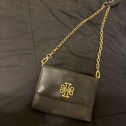 tory burch black bag