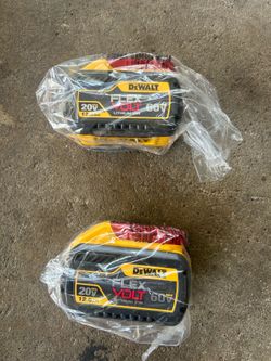 Dewalt baterias 12.0 xx$380