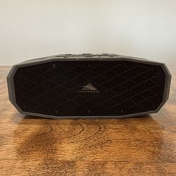High Sierra Bluetooth Speaker