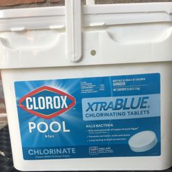 Clorox Pool & Spa 25 Lb XtraBlue 3" Long Lasting Chlorinating Tablets