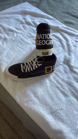 Vans National Geographic Limited