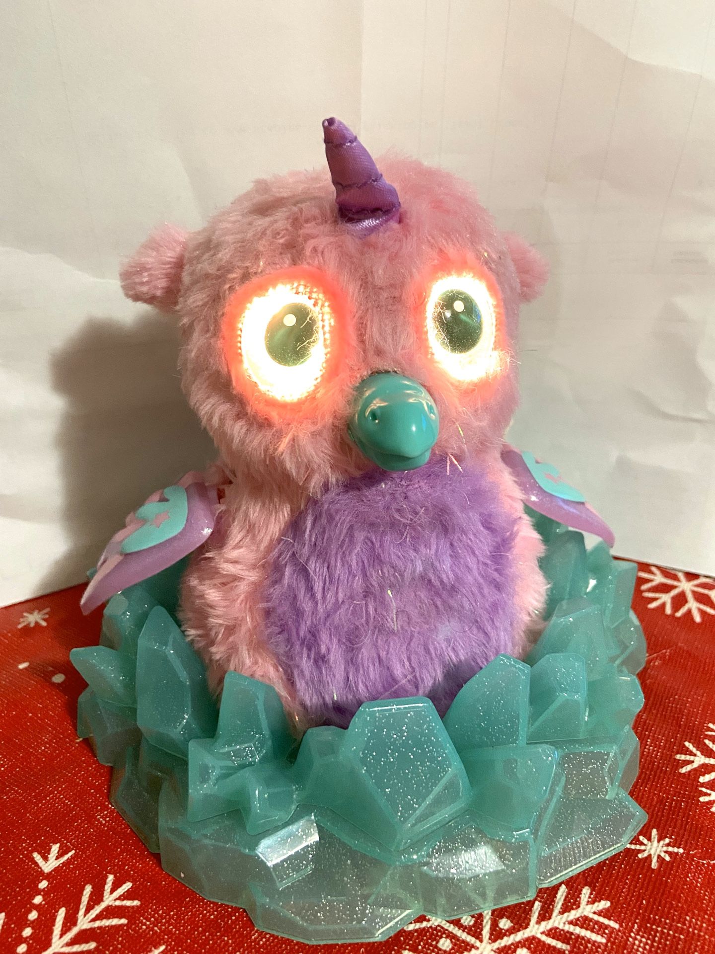 Hatchimals Twinkling Owlicorn