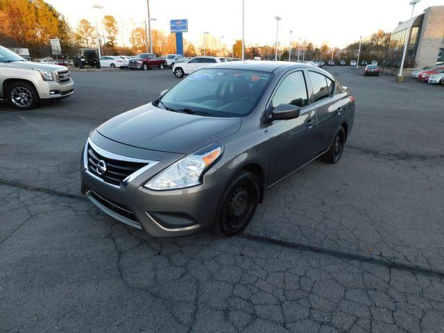 2017 Nissan Versa