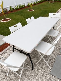 Party table & chair