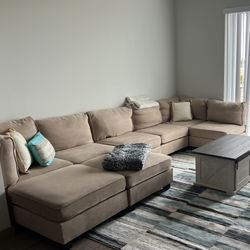 Large Couch & Rug