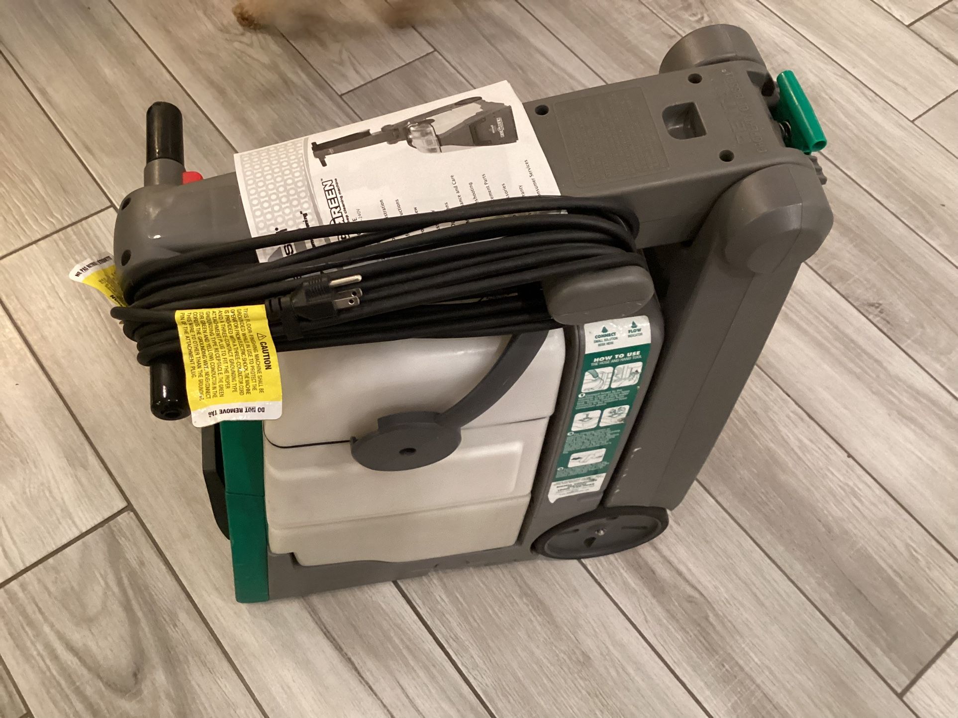 Bissell Big Green Machine Includes Hose & Upholstery Tool