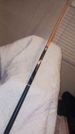 Pool cues all in great shape if you shoot pool you need your own cue and at this prices  you need two one for breaking and one for taking those close 