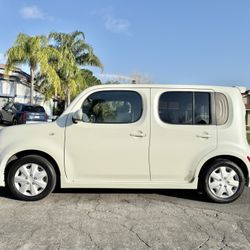 2010 Nissan Cube 