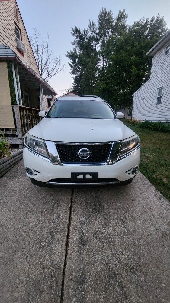 2014 Nissan Pathfinder