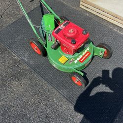 Bobcat push mower excellent condition