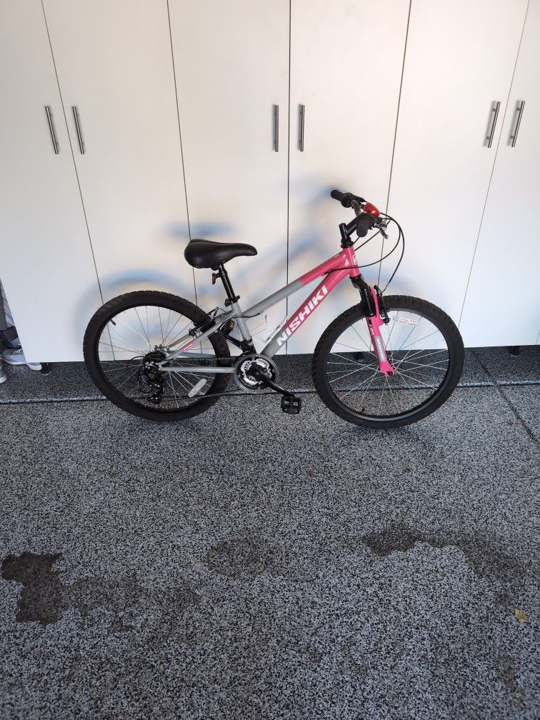 Girls Mountain Bike