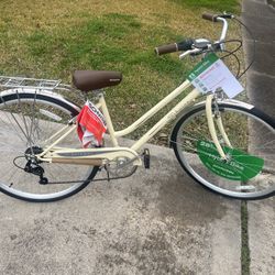 Schwinn Woman’s Hybrid Bike 700c 