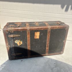 1900s 40” Steamer Wardrobe Trunk Los Angeles Coffee Table Travel Chest w/ Label