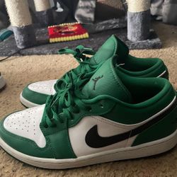 Jordan Pine Green Retro 1 Size 10.5