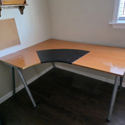 Corner Desk 