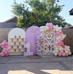 Balloon garland
