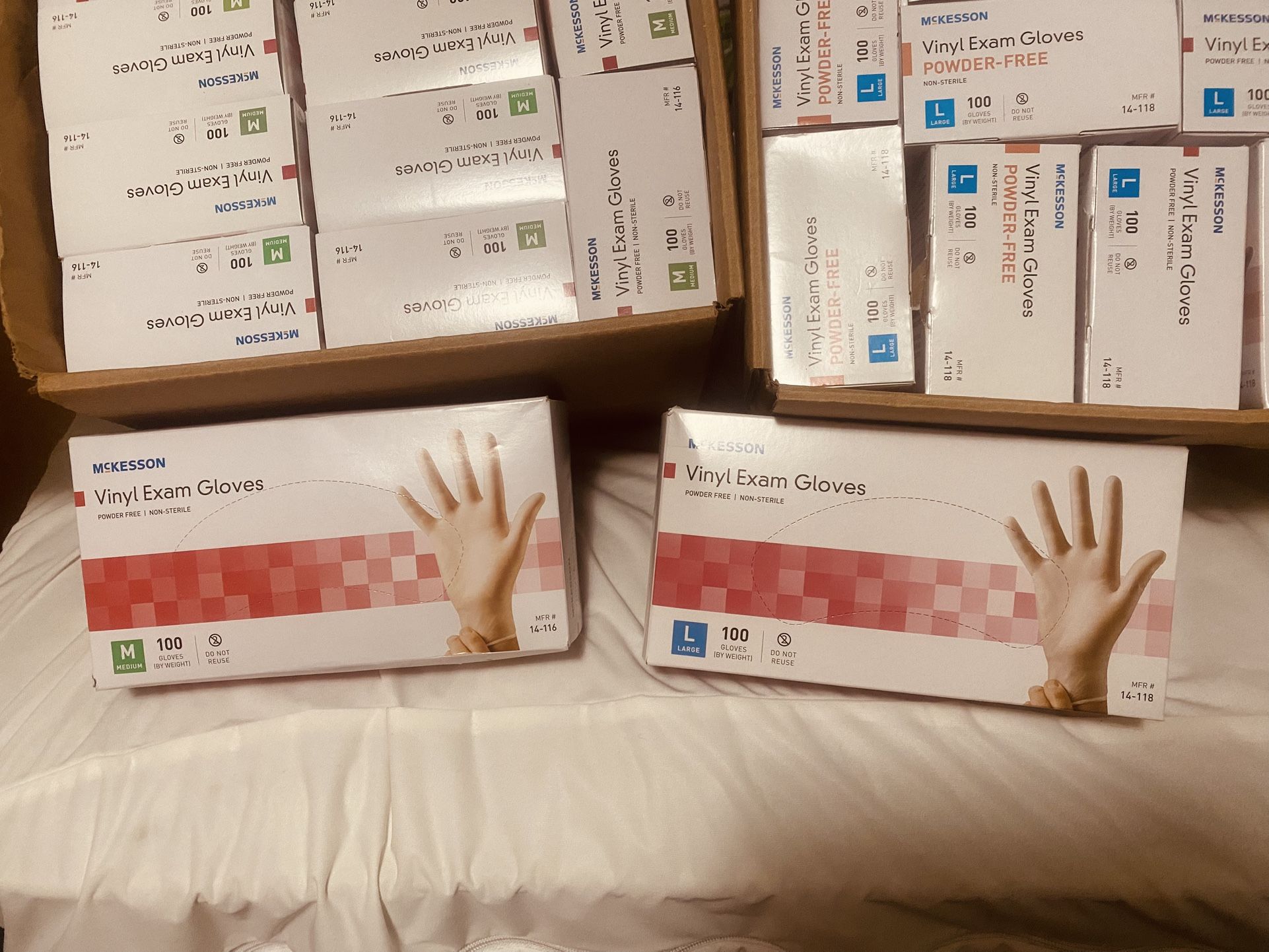 😍😍😍20 boxes for 100!!!👏—single boxes of each size- each box has 100 single gloves--medical grade powder free gloves. —Guantes grado médico—(each