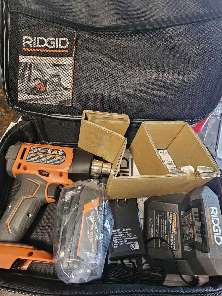 RIDGID Heat Gun, With Case + Battery + Charger