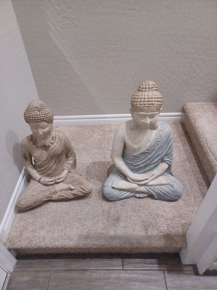 Two Buddha's