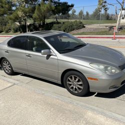 2004 Lexus ES 330
