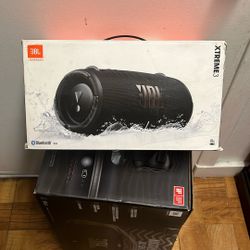 JBL Xtreme 3 Portable Bluetooth Speaker 