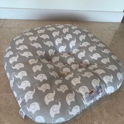 Baby Lounger Pillow 