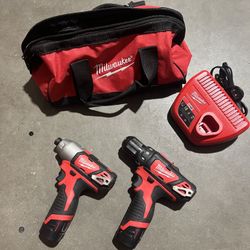 Milwuakee M12 Drill Set Kit 
