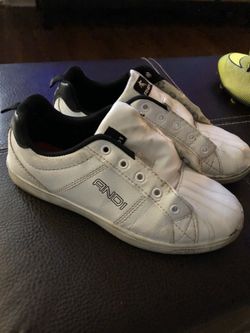 Boys Sneakers size 4 - worn only twice!