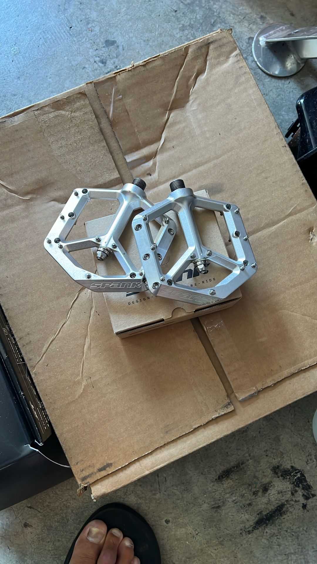 Spank Spike Pedals