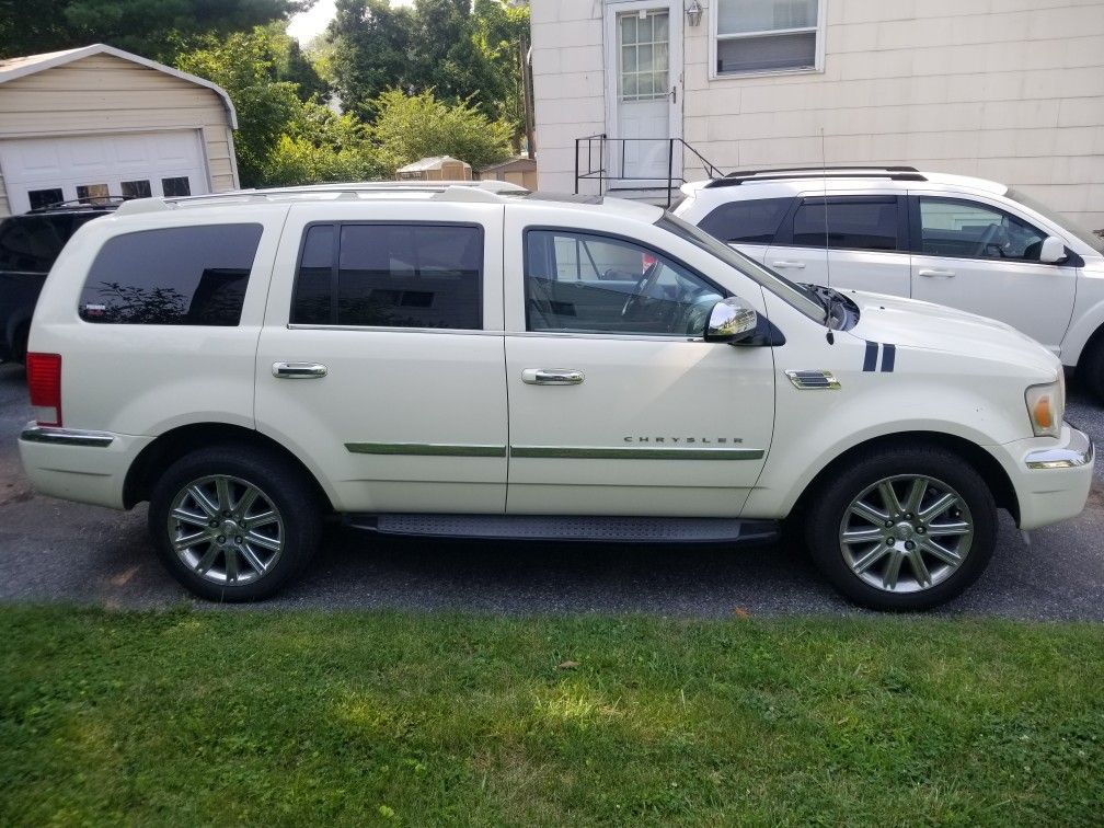 2007 Chrysler Aspen