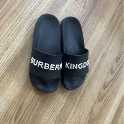 Girls Burberry sandals size 32