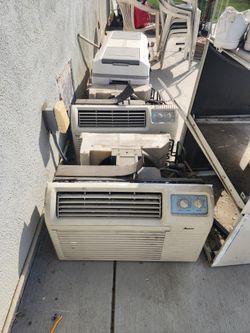 2 AC wall Units.