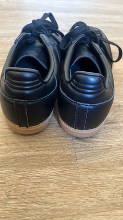 Black sambas size 9 1/2