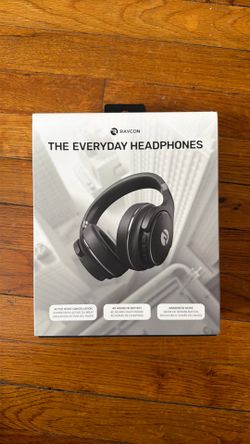 RAYCON NOISE CANCELLATION HEADPHONES